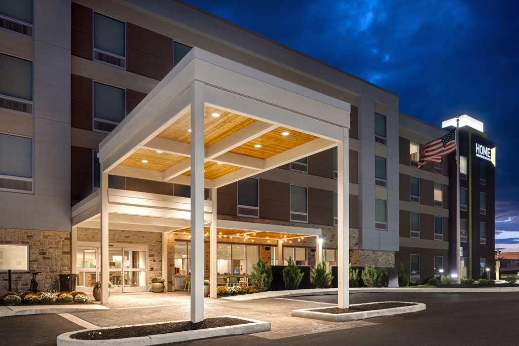 Hotel Home2 By Hilton Allentown Airport