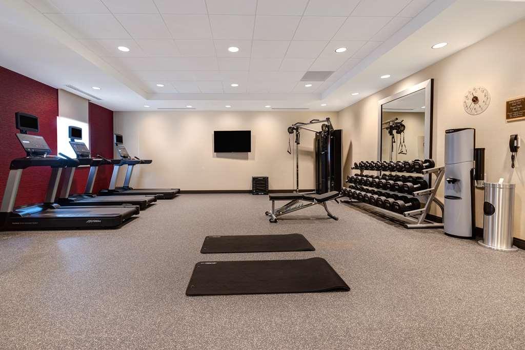 Hotel Home2 By Hilton Allentown Airport 3*
