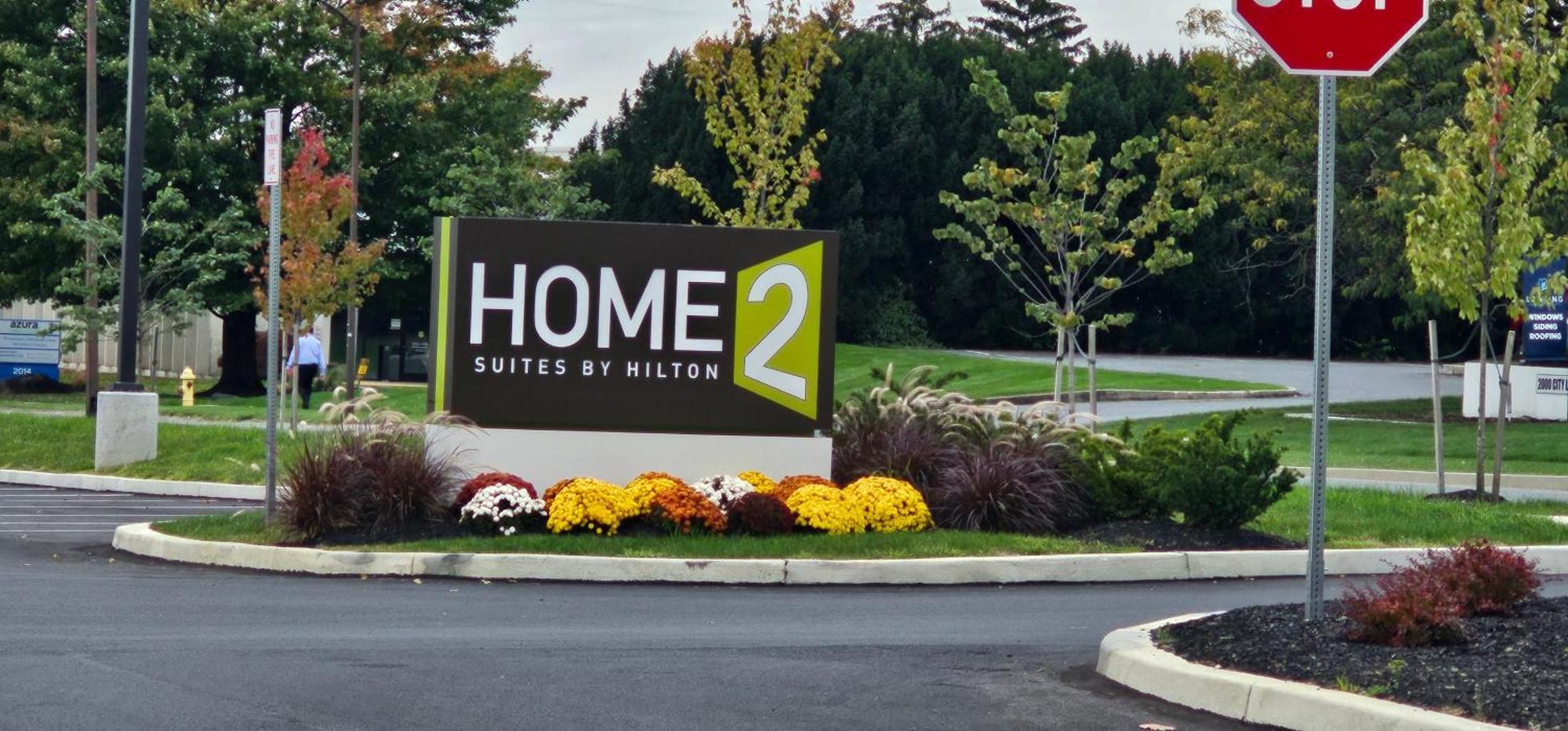 Home2 By Hilton Allentown Airport 3*