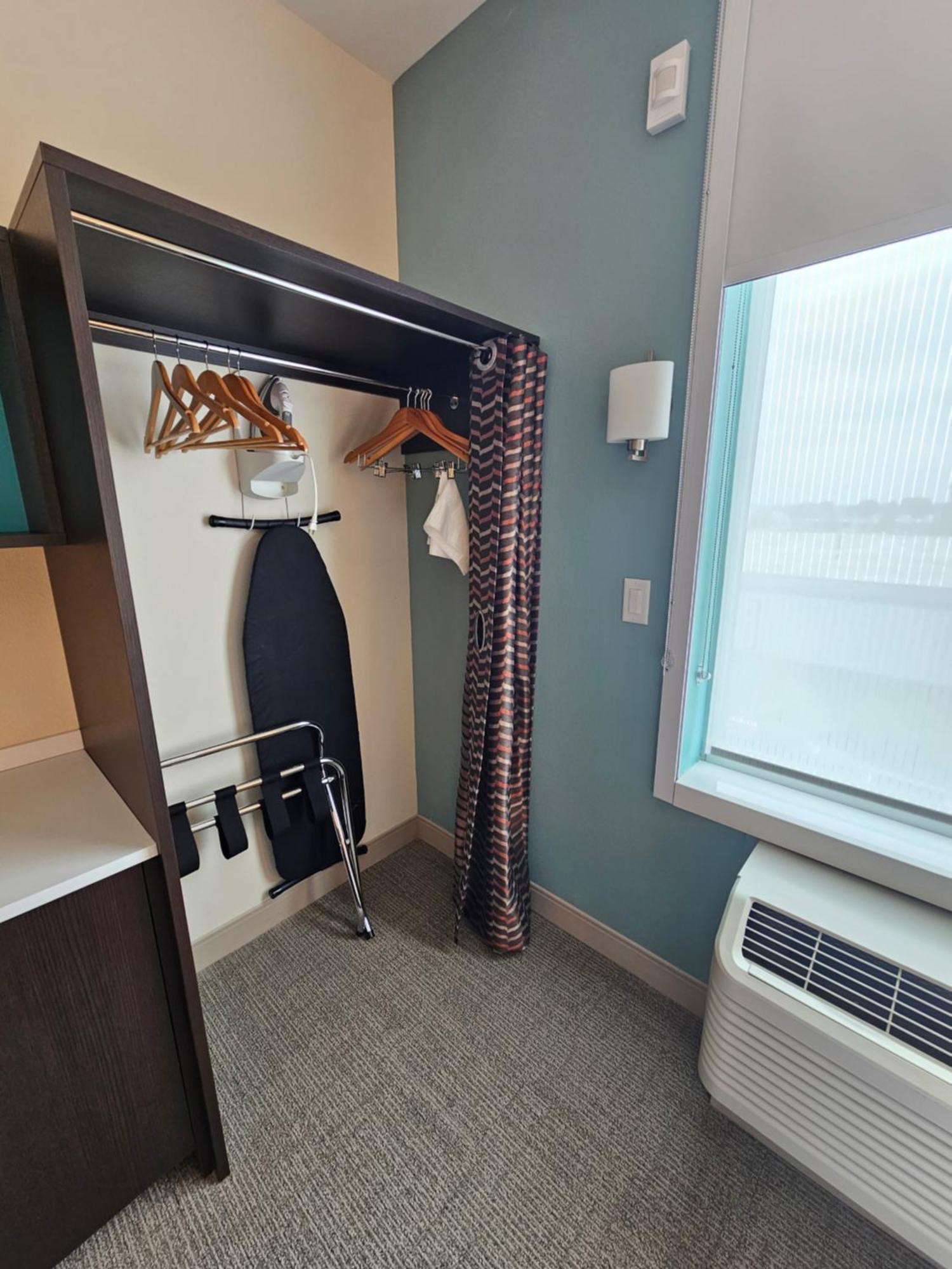 Hotel Home2 By Hilton Allentown Airport